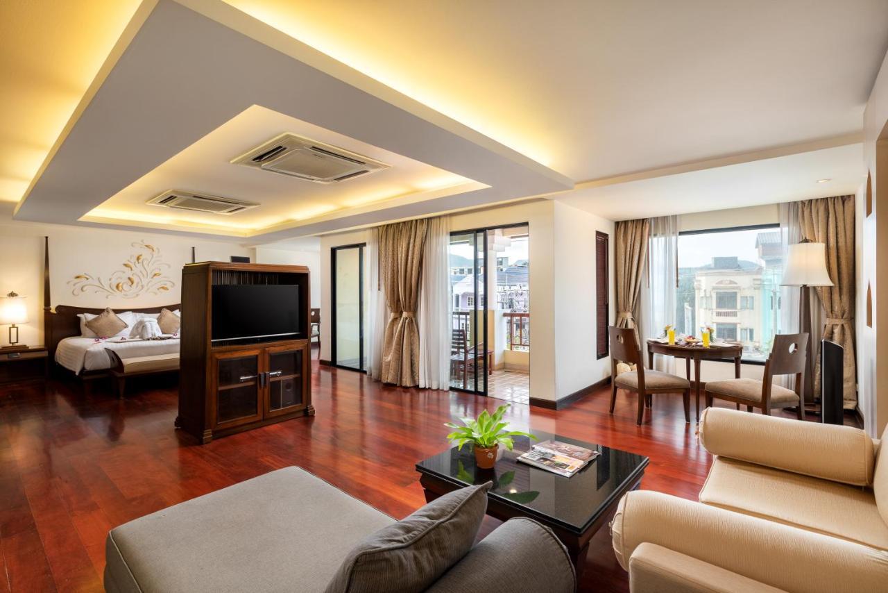 빠통 파라곤 리조트 앤 스파  Patong 외부 사진 Suite room
